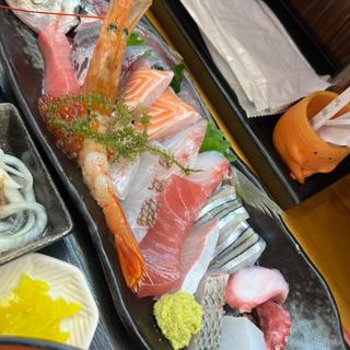 刺し身13種類(刺し身DX定食)(和処魚笑〜ととえ〜)