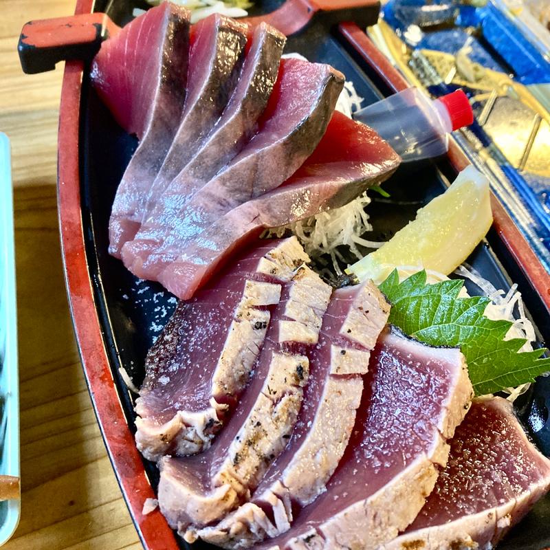 鰹の塩たたき＆刺し身(やいろ亭 )