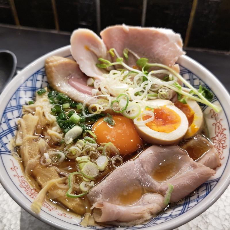 特製地鶏醤油SOBA(鶏soba座銀 横浜西口店)