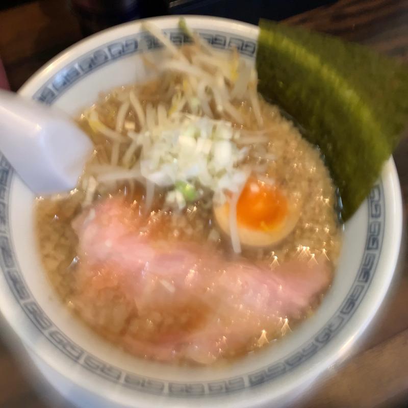 醤油背脂ラーメン(稲荷屋 （イナリヤ）)