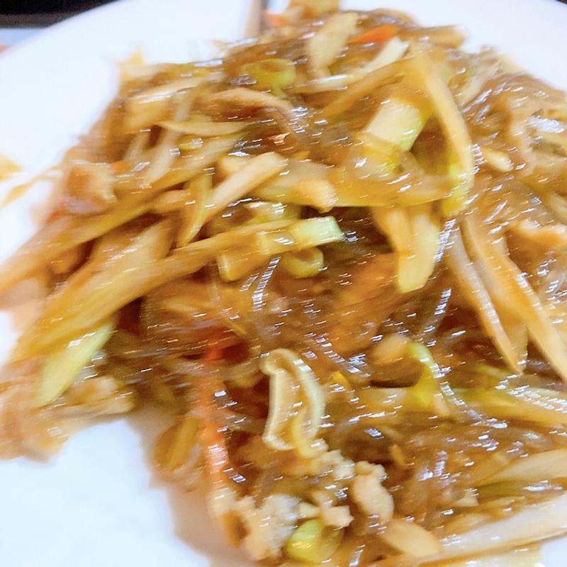 セロリ春雨炒め(菜福楼)