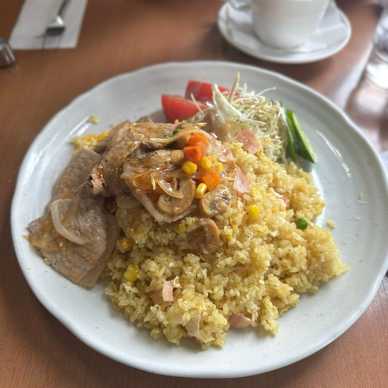 印西町役場スペシャル (ドライカレー＆ポークジンジャー)(喫茶 リバーサイド)