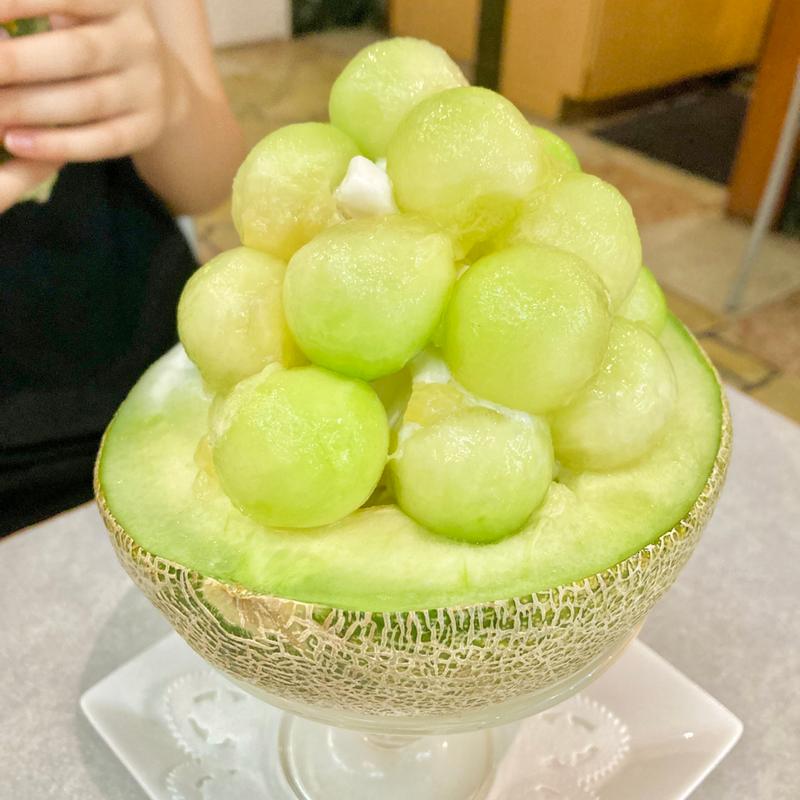 まるごとメロンソフトパフェ(フルーツパーラー みしま)