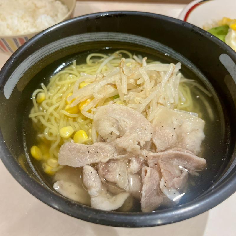 冷やし豚カルビ塩ラーメン(存心館)