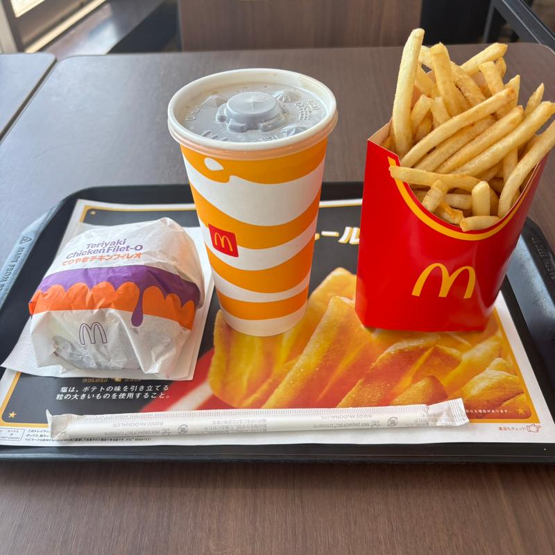 ひるマック　てりやきチキンフィレオセット　サイズアップ(マクドナルド イオンモール岡崎店)