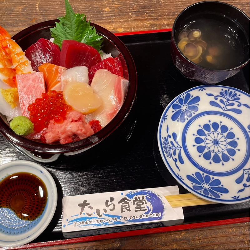 海鮮丼(たいら食堂)