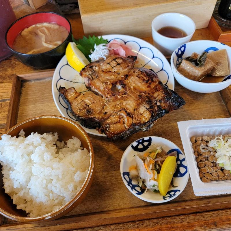 マグロテール照り焼き定食(壱番隊)