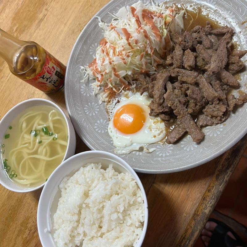 おかず牛焼肉定食(前田食堂)