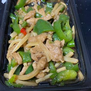 青椒肉絲(イオンショッパーズ福岡店)