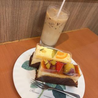 ケーキセット(坂井珈琲 天神橋店)