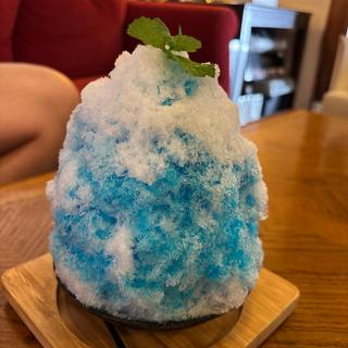 かき氷　ブルーハワイ