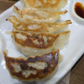 味好の餃子5個