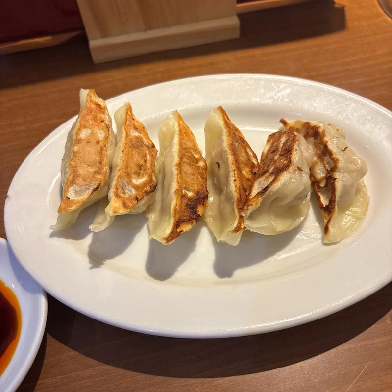 餃子(昌平 新宿西口店)