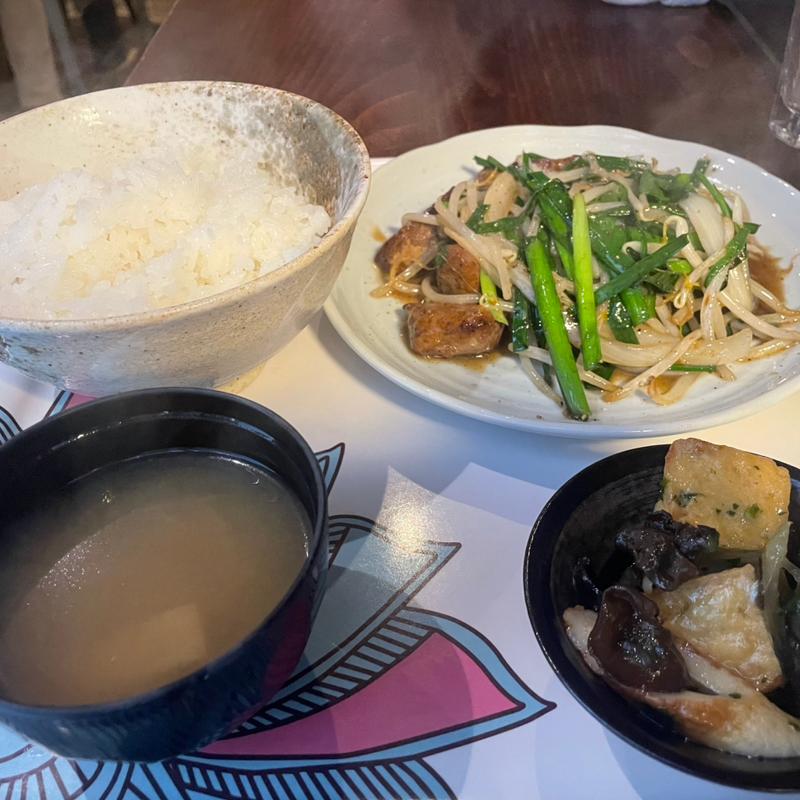 レバニラ炒め定食(もつマニア 旧かしら屋)