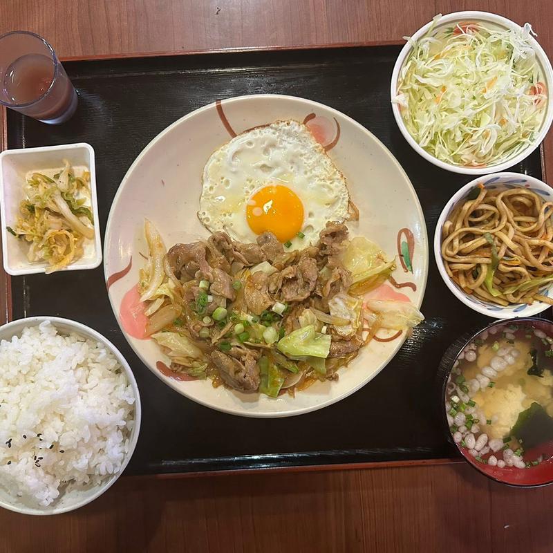 Aランチ 生姜焼き定食(アクアリュウム喫茶 慈伴賜)