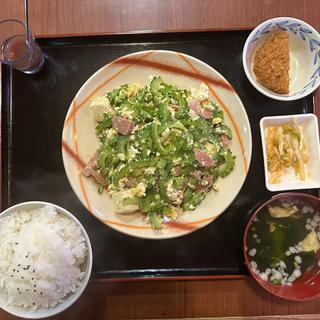 Cランチ ゴーヤーチャンプルー定食