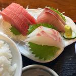 刺身定食(魚と酒の旨い店 ウオツネ)