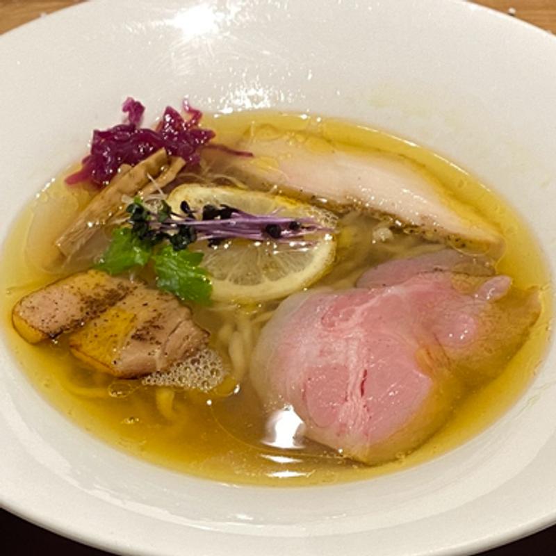 淡麗 塩らー麺(らー麺 れとろや)