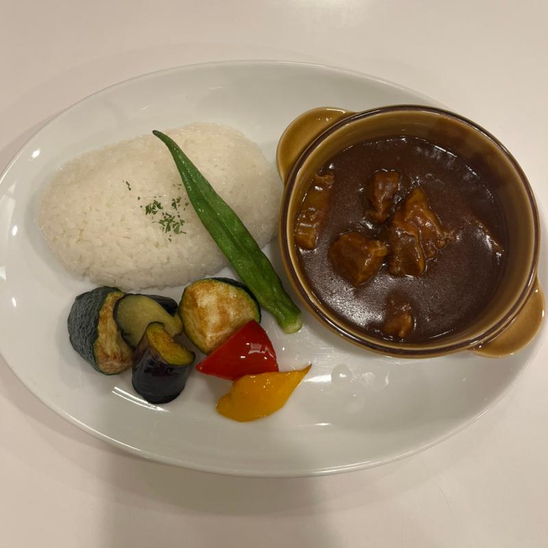 彩り野菜のビーフカレー(イノダコーヒ コーヒーサロン支店 )