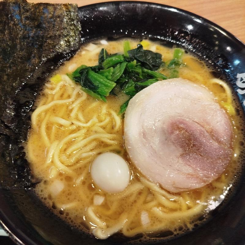 醤油ラーメン(町田商店 宮益坂店)