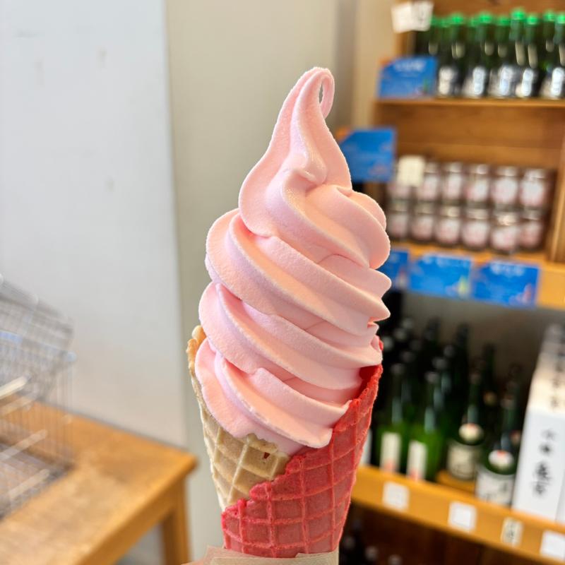 りんごそふとクリーム( à la ringo あら、りんご。 A-FACTORY店)