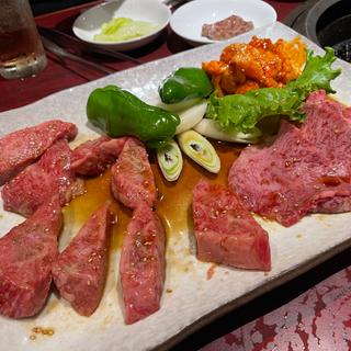 B盛り