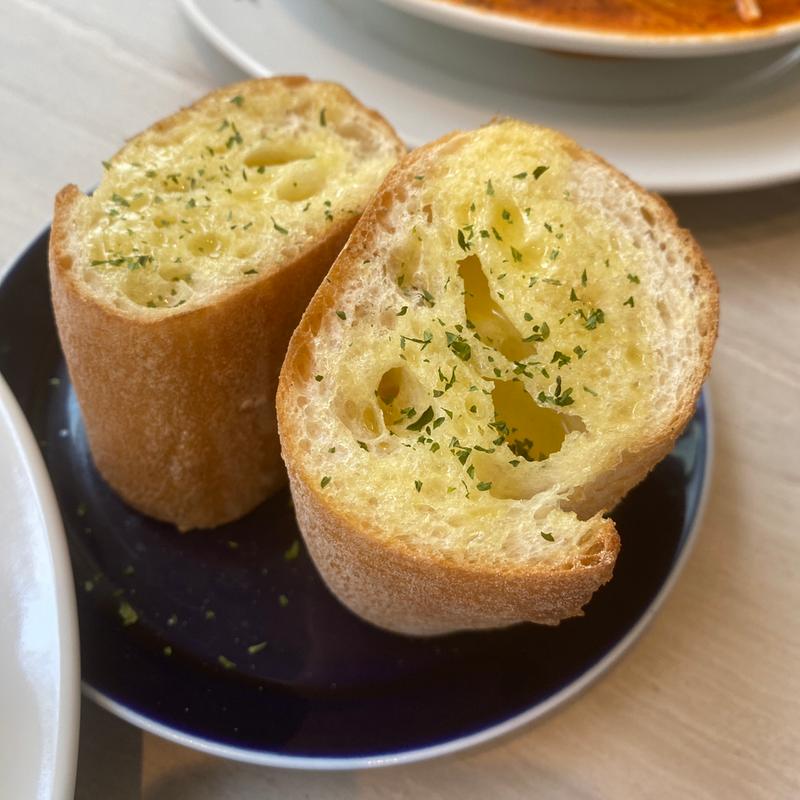 ガーリックトースト(ホームズパスタ名古屋栄ラシック店)