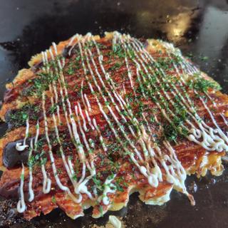お昼のモチーズお好み焼き