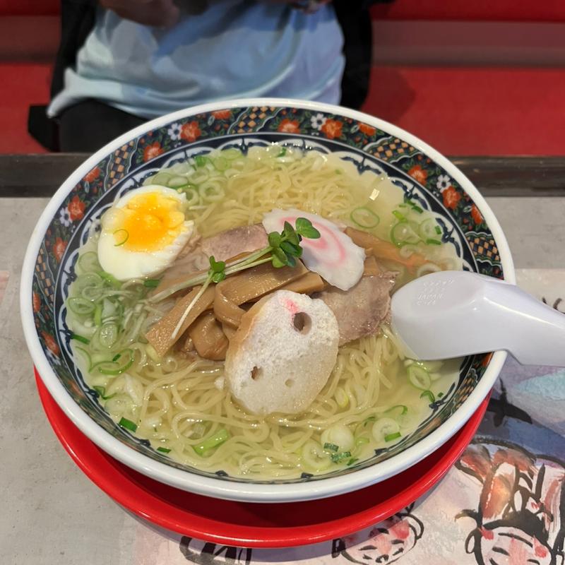 味彩塩拉麺(麺厨房あじさい 紅店 （函館ベイ美食倶楽部店）)