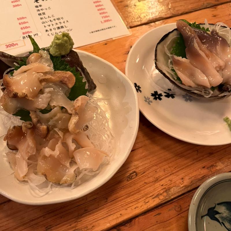 ホッキ貝とつぶ刺し(あかちょうちん 高砂通店)