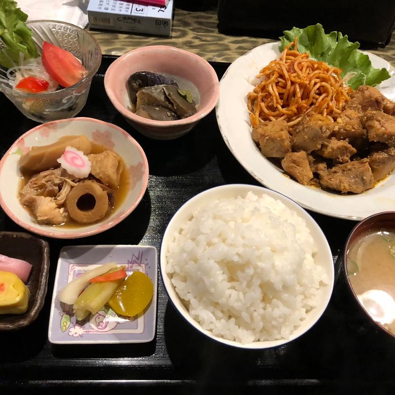 トンテキ定食(えちごやきゅーぴー)