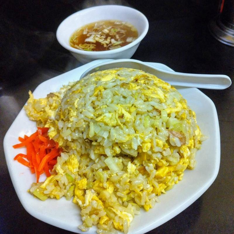 チャーハン 大盛り(萬楽飯店)