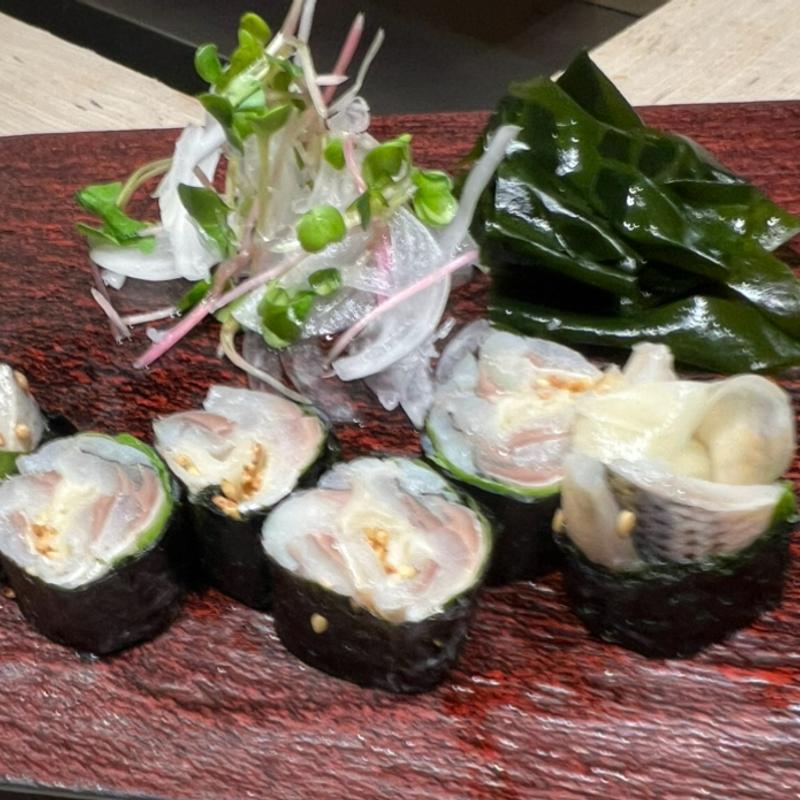 小肌ガリ巻き(江戸前寿司 叶和（とわ）)