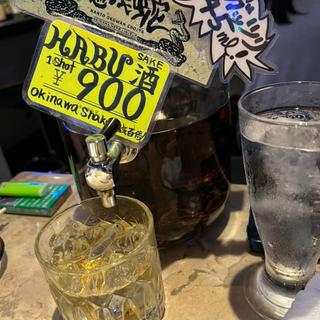 ハブ酒（億万長蛇）