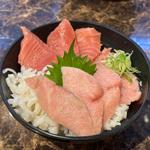 4種盛り（中トロ大トロねぎとろイカ）