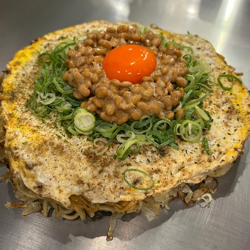 肉玉そば＋月見ネギ＋納豆(広島風お好み焼き まるちゃん)