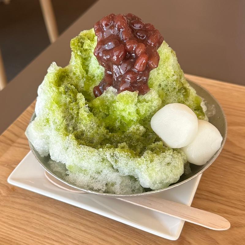 抹茶あずきかき氷(ごはんカフェDDC永平寺店)