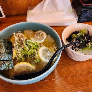 冷やしレモン煮干し中華そば　限定