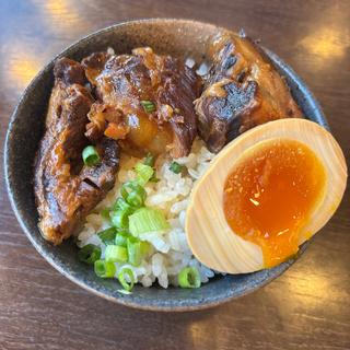 パイカ丼