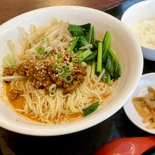 汁無し担々麺