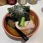 ラーメン(革新家 TOKYO)