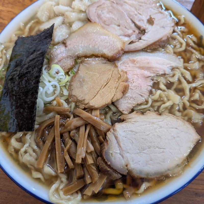 中華そば特盛 こい口、油ぽく(ケンちゃんラーメン 本店)