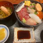 おまかせ丼