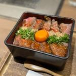 月見カルビ重