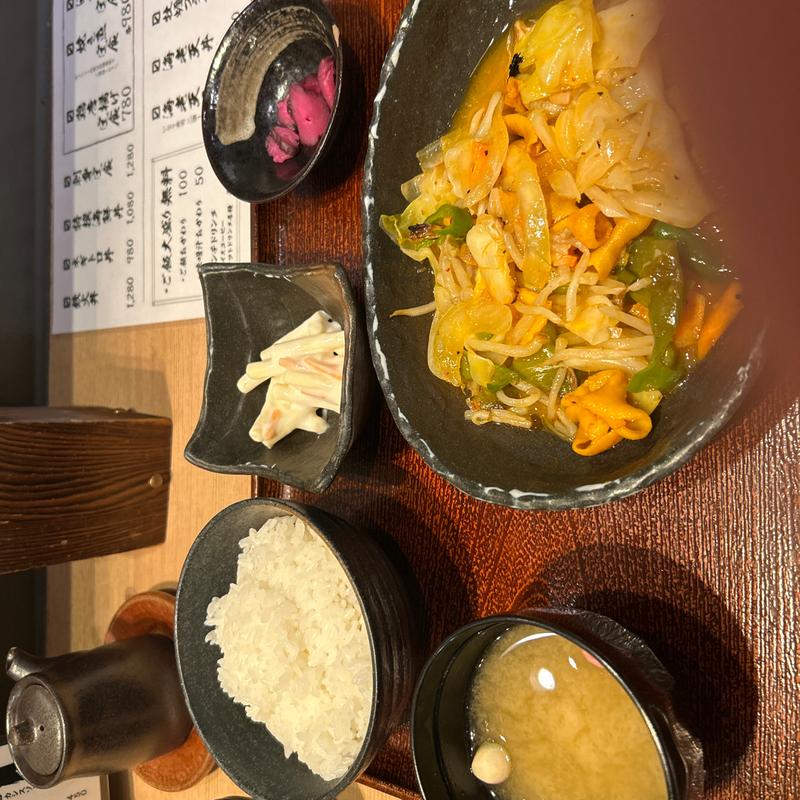 味噌ホルモン炒め定食(魚吉 札幌駅前本店)