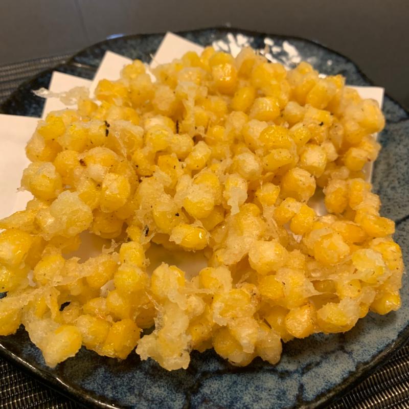 とうもろこしかき揚げ(酒・肴 おまた)