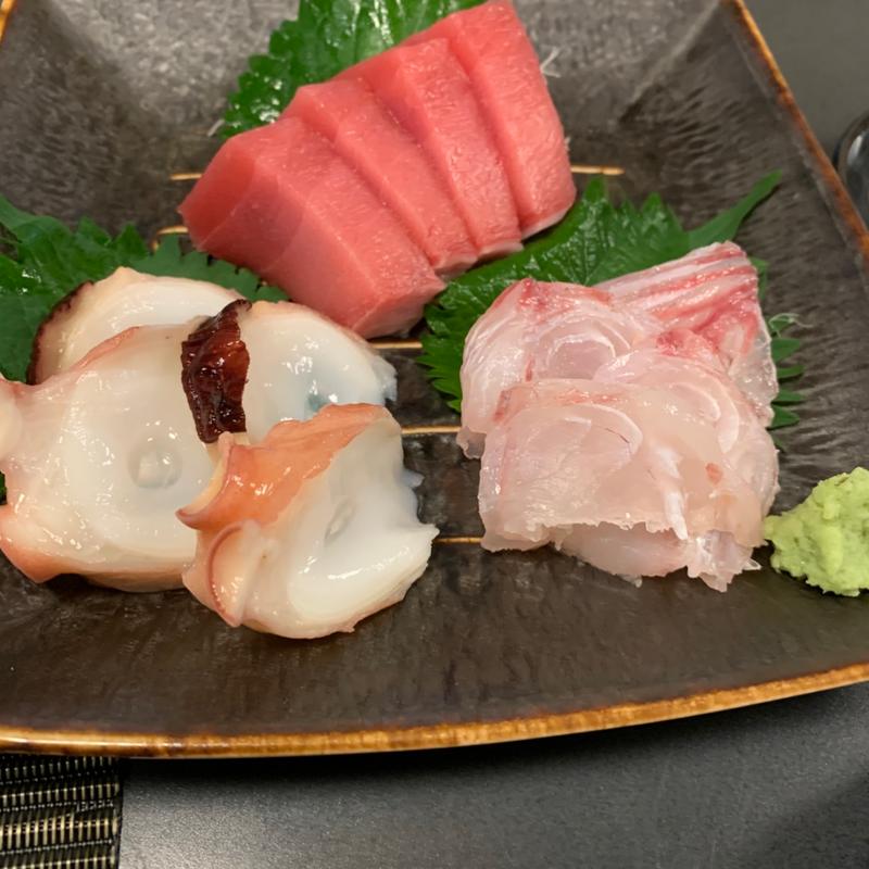 お造り3種盛り(酒・肴 おまた)