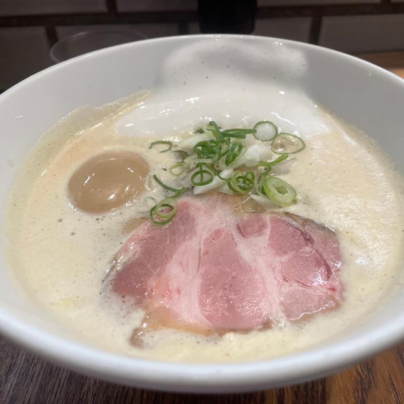 味玉ふく流ラーメン(ふく流らーめん轍 LINKS UMEDA店)