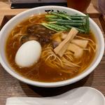 濃口醤油細麺中華そば