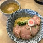特選鶏つけ麺(MENYA BIBIRI)